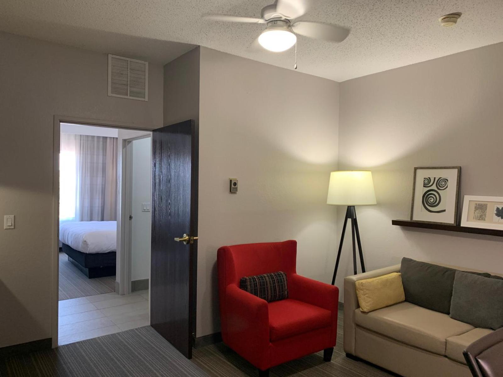 Country & By Radisson, Austin North Pflugerville , Tx Hotel